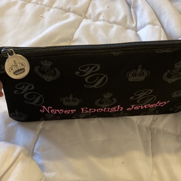 “Never Enough Jewelry” Large Jewelry or Cosmetic Zippered Bag, Case Black Pink - Picture 6 of 7